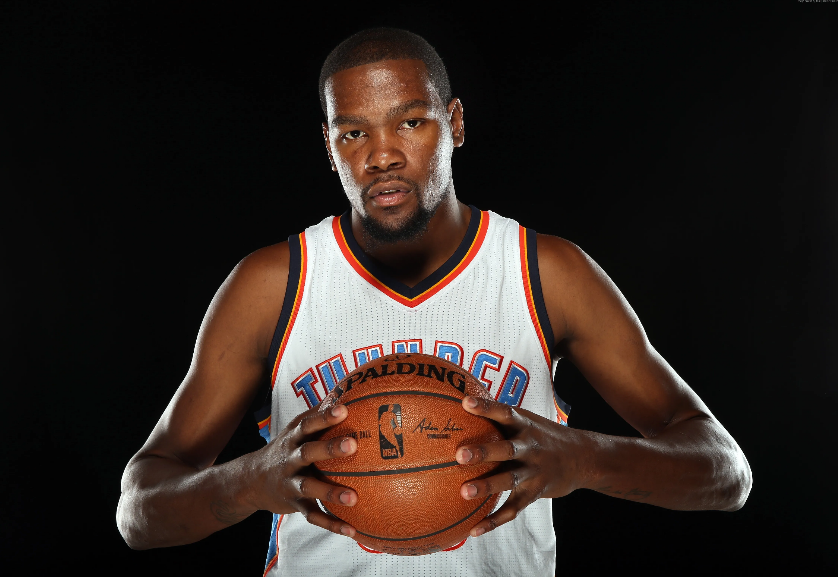 太阳队年轻球员崭露头角，在场上展示实力的简单介绍