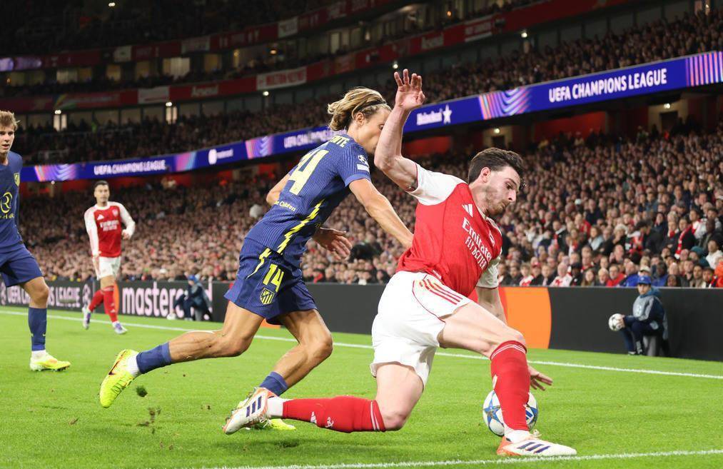 包含马德里竞技锋芒毕露豪取三分的词条